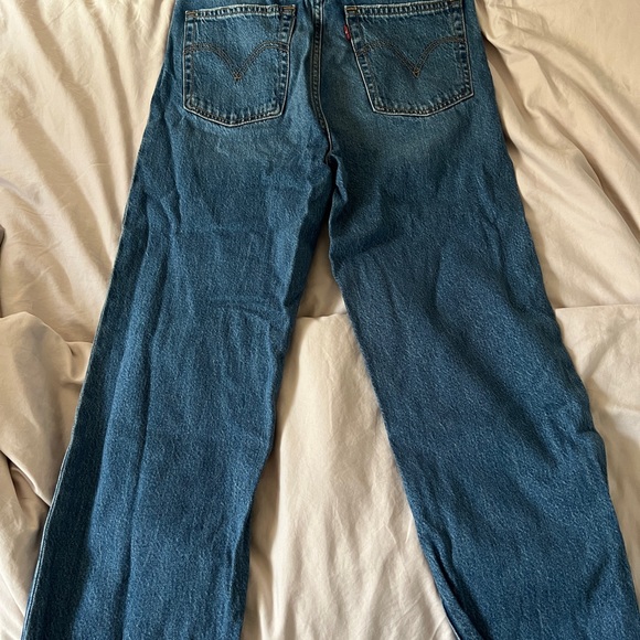 Levi straight leg Jean size 29 - Picture 6 of 6